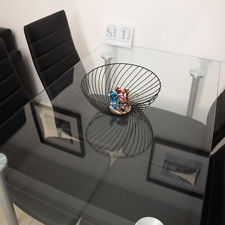 Nobel: Premium Two-Room Apartment In Bucharest'S City Center! Exteriör bild
