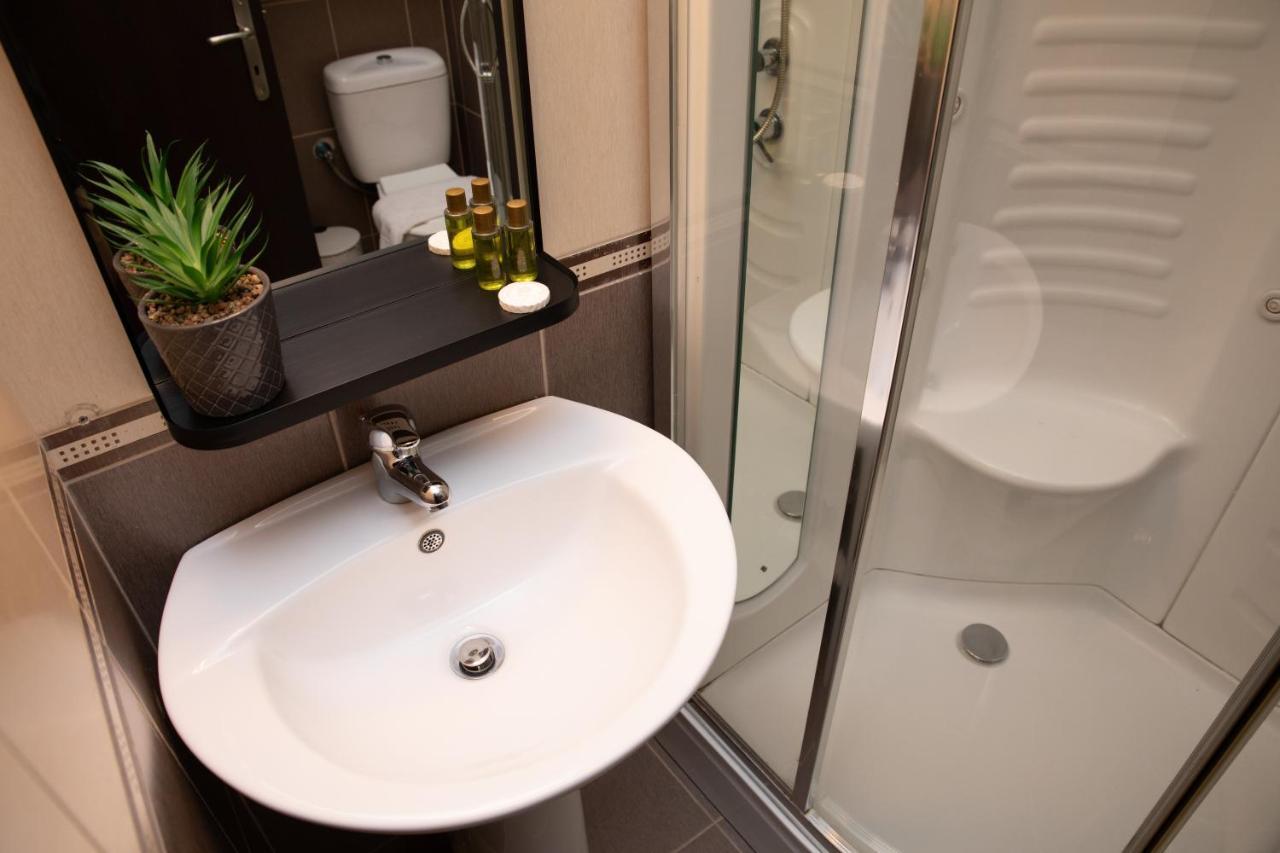 Nobel: Premium Two-Room Apartment In Bucharest'S City Center! Exteriör bild