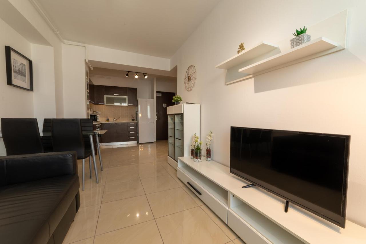 Nobel: Premium Two-Room Apartment In Bucharest'S City Center! Exteriör bild